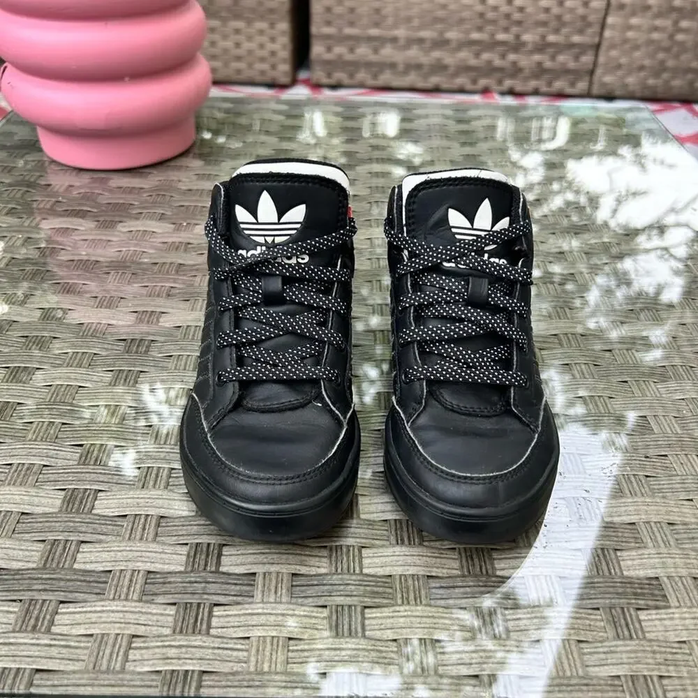 Adidas Retro Trefoil Style Kids High Top Sneakers Size 11K - Picture 2 of 9